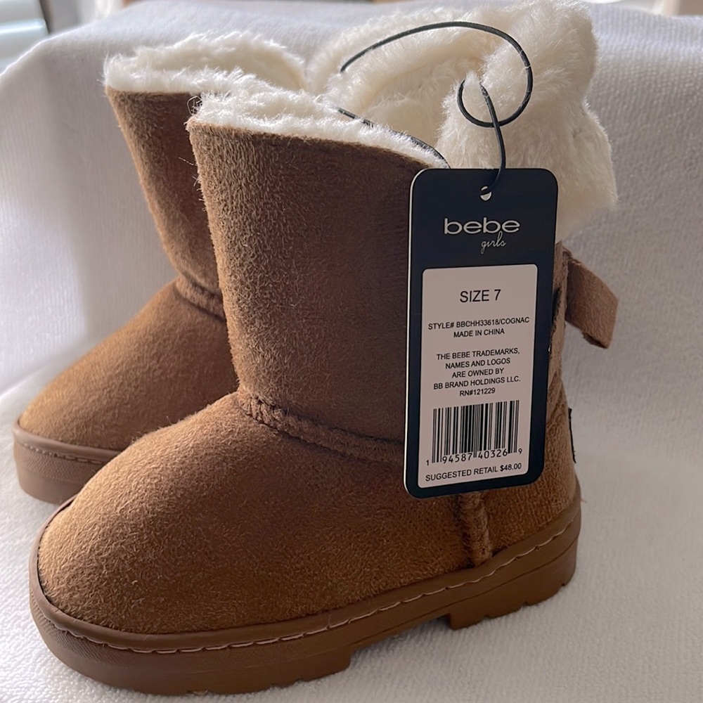 Brand New Bebe Infant Fur Boots with tags.  Tan